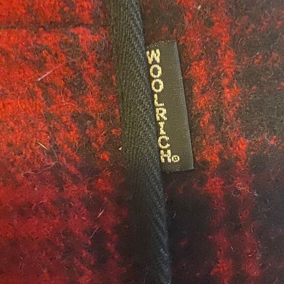 Woolrich Men’s Buffalo Plaid Full Zip Vest – Red/Black, Size XL - Picture 4 of 10